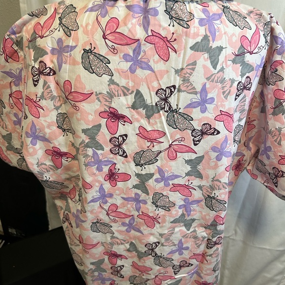 Scrub Top - Picture 2 of 2